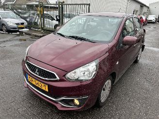 krockskadad bil auto Mitsubishi Space-star 1.0 Cool+  Automaat 2018/6