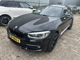 Unfallwagen BMW 1-serie 116i   5 Drs 2018/3