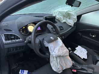 Renault Mégane 1.5 DCI   HB picture 10