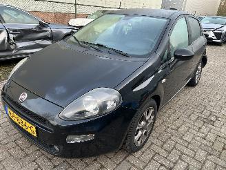 Voiture accidenté Fiat Punto 0.9 2017/11
