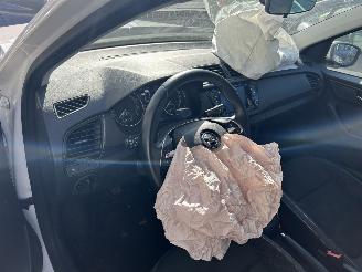 Skoda Fabia 1.0 TSI Combi Ambition picture 7