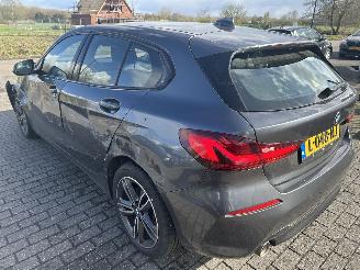 BMW 1-serie 118i  Automaat   5 Drs picture 7
