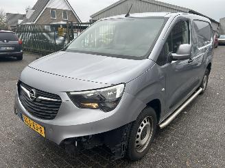 dañado vehículos comerciales Opel Combo 1.5 CDTI 2021/12