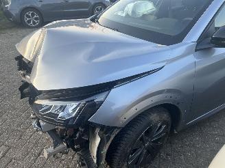 Coche accidentado Peugeot e-208 Avtive Pack 50 kWh  Automaat 2022/5