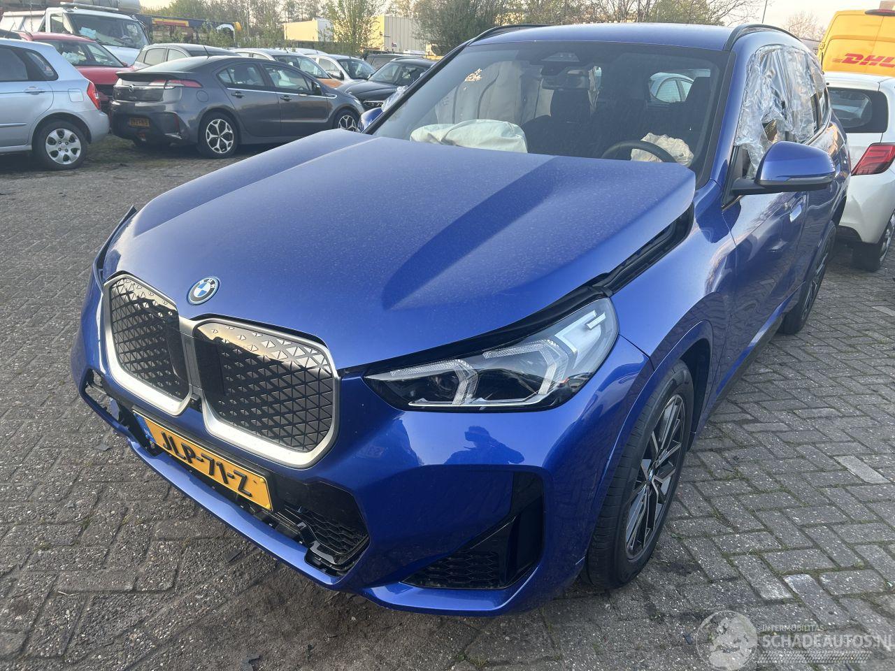 BMW iX1 E Drive 20 M Sport Edition  ( Nieuwprijs 58000,00 )