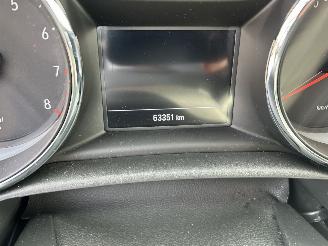 Opel Astra Sports Tourer 1.2 Turbo Edition picture 7