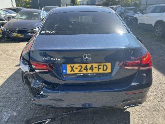 Mercedes A-klasse 250 E Sedan EQ power Automaat picture 5