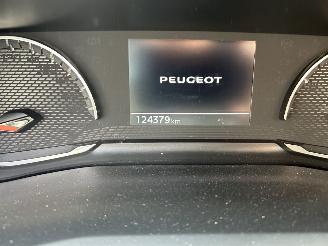 Peugeot 2008 1.2 PureTech  Automaat Active Pack picture 12