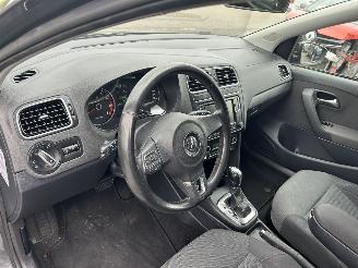Volkswagen Polo 1.2 TSI  Highline  Automaat picture 14