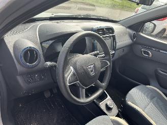 Dacia Spring Comfort Plus   27.4 Kwh picture 11
