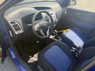 Hyundai I-20 1.4i Dynamic   5 Drs picture 9