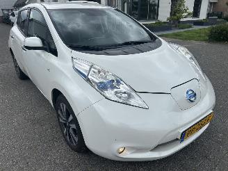 Nissan Leaf Tekna  30 kWh picture 3