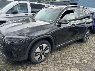krockskadad bil auto Mercedes EQB 250  Automaat Business line  67 kWh 2023/4