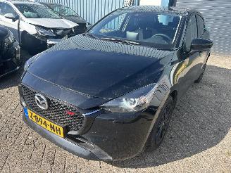 krockskadad bil auto Mazda 2 1.5  e-SkyAcive- G  90 Homura 2024/5