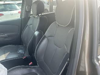 Renault Captur 0.9 TCe  Iconic picture 11