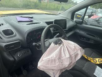 Opel Combo 1.5 CDTI  Edition picture 10