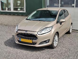Voiture accidenté Ford Fiesta 1.0 Titanium 2016/3