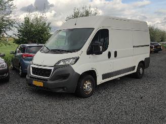 Peugeot Boxer 2.0 blue HDI L2 H2 picture 1