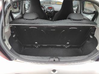 Toyota Aygo 1.0 VVT-i  X-fun picture 20
