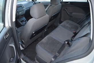 Volkswagen Golf plus Volkswagen Golf 1,6 TDI Highline DSG Alcantara Klima Pdc 3.450 € picture 9