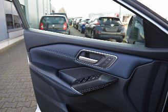 Nissan Qashqai Nissan Qashqai Tekna+ Voll Pano Leder 360 Kamera Headup picture 27