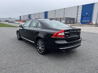 Volvo S-80 2.0 D4 SUMMUM AUTOMATIK XENON LEDER SCHIEBEDACH VOLL picture 5