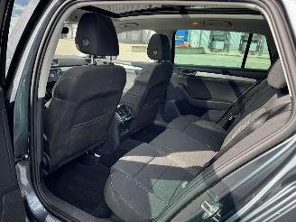 Skoda Superb 1.6 TDI KLIMA NAVI PANORAMA XENON picture 15