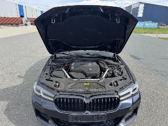 BMW 5-serie 530e M Sport Paket LED Navi Leder Klima picture 17
