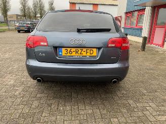 Audi A6 4.2 V8 QUATTRO 334pk picture 4