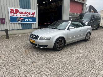 Avarii autoturisme Audi A4 CABRIO 3.0 V6 QUATTRO AUTOMAAT 2004/6