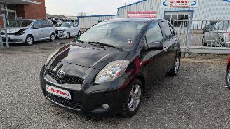 occasion passenger cars Toyota Yaris  2011/3
