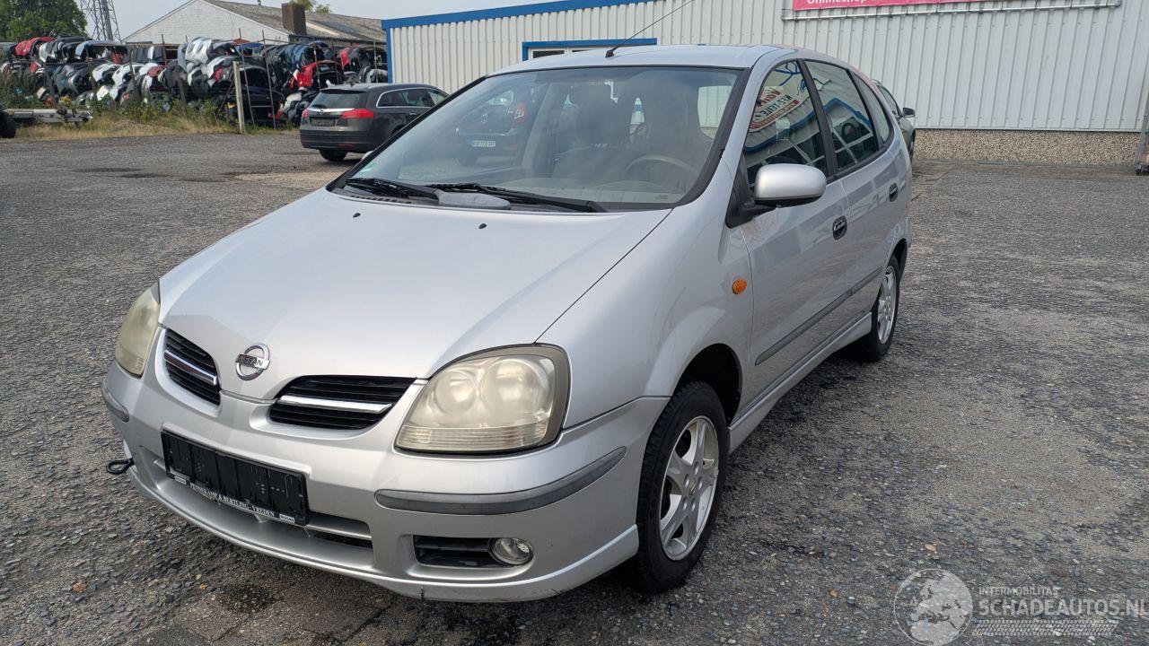 Nissan Almera 1.8