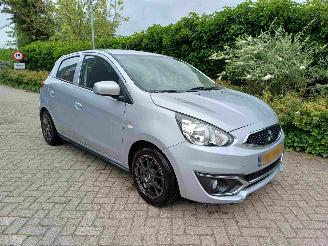 krockskadad bil auto Mitsubishi Space-star 1.0 Cool+ 2017/5