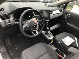 Renault Captur E-TECH HYBRID Automaat picture 6