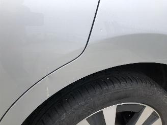 Nissan Pulsar 12DIG-T N-CONNECTA picture 17