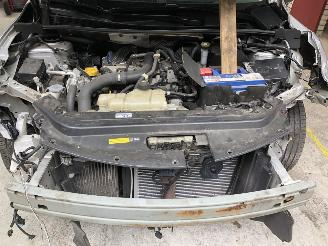 Nissan Pulsar 12DIG-T N-CONNECTA picture 13