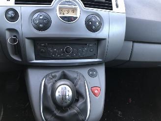 Renault Scenic 16i 16v picture 9