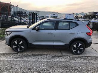  Volvo EX40 70kWh Single Motor 2024/7