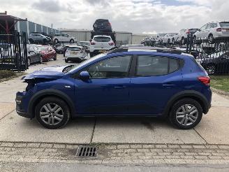 krockskadad bil auto Dacia Sandero 1.0tce 67kW E6 STEPWAY COMFORT 2021/8
