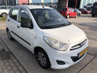 Hyundai I-10 1.1i i-catcher picture 3