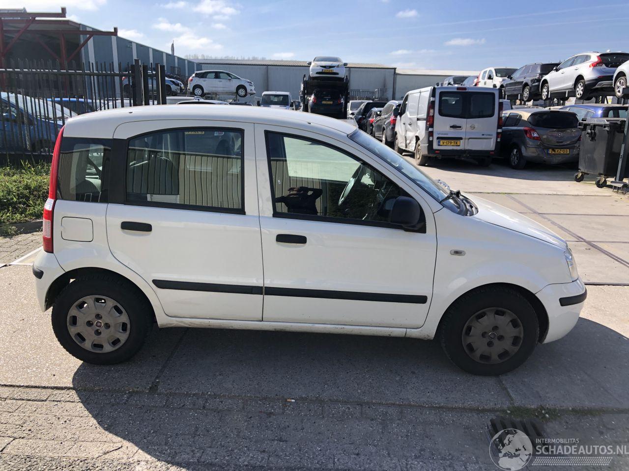 Fiat Panda 12i 51kW E5