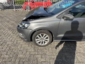 Volkswagen Polo 1.2 tsi picture 23