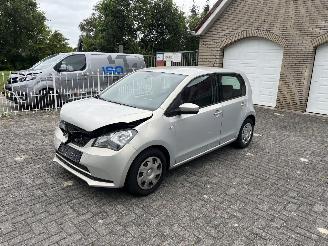 Damaged car Seat Mii  2013/7