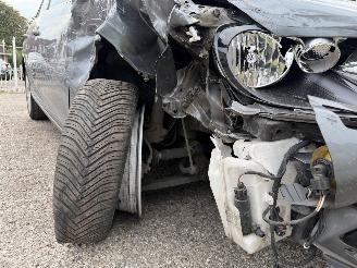 Volkswagen Golf  picture 24