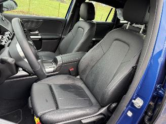 Mercedes EQA 71KWH EQA 250+ LUXURY LINE / Pano / Leer picture 12