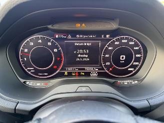 Audi Q2 S-Line / Leer / Panorama picture 11