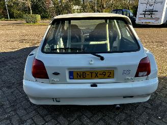 Ford Fiesta  picture 4