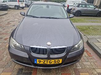  BMW 3-serie 320I 2005/3