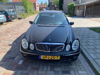 Auto incidentate Mercedes E-klasse 350 AVANTGARDE 4 MATIC 7PERS 2005/9