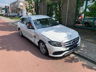 Mercedes E-klasse  picture 2